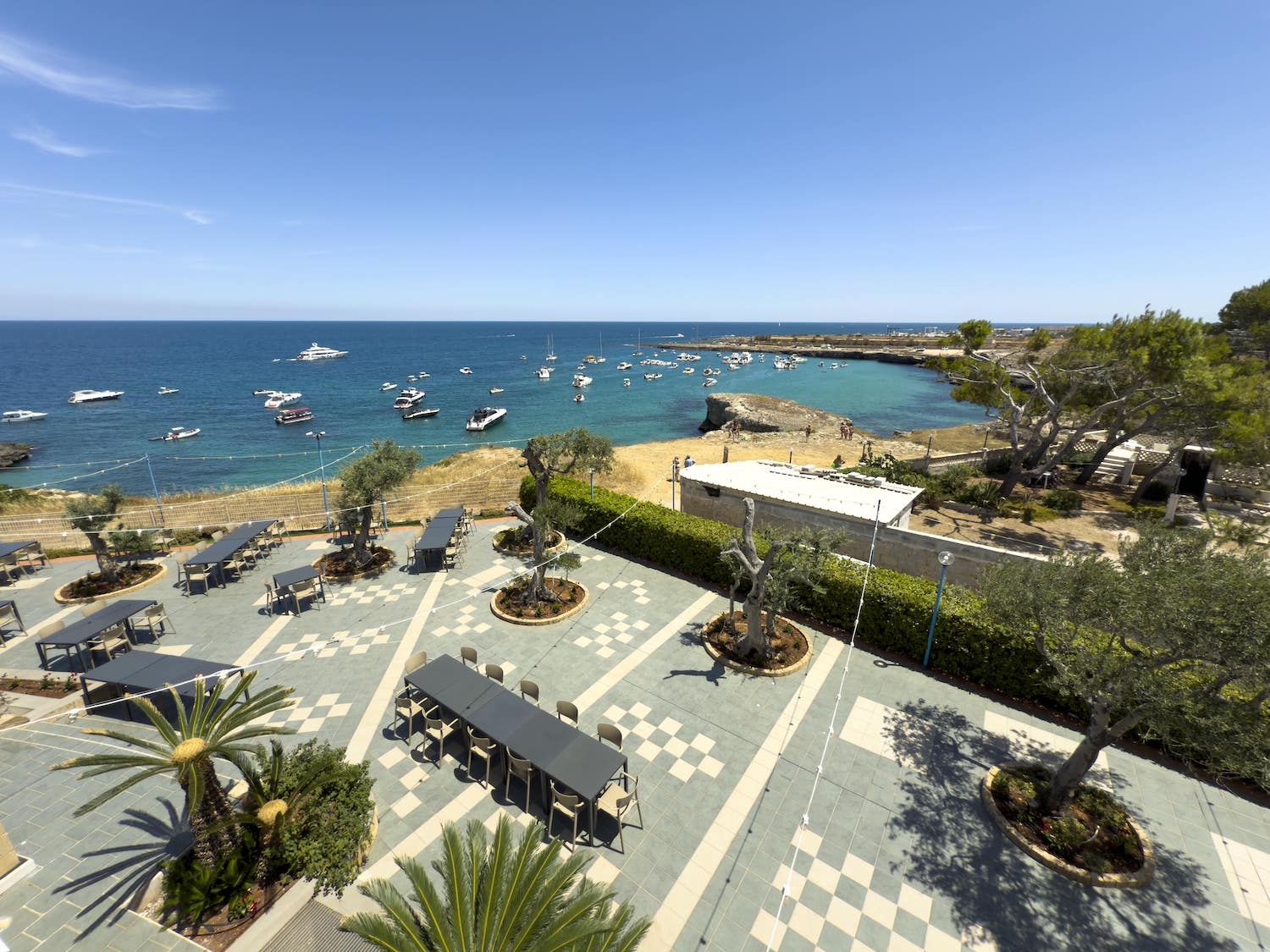 cala-corvino-resort-villaggio-ristorante-pizzeria-ulivi-sul-mare-monopoli-polignano.4