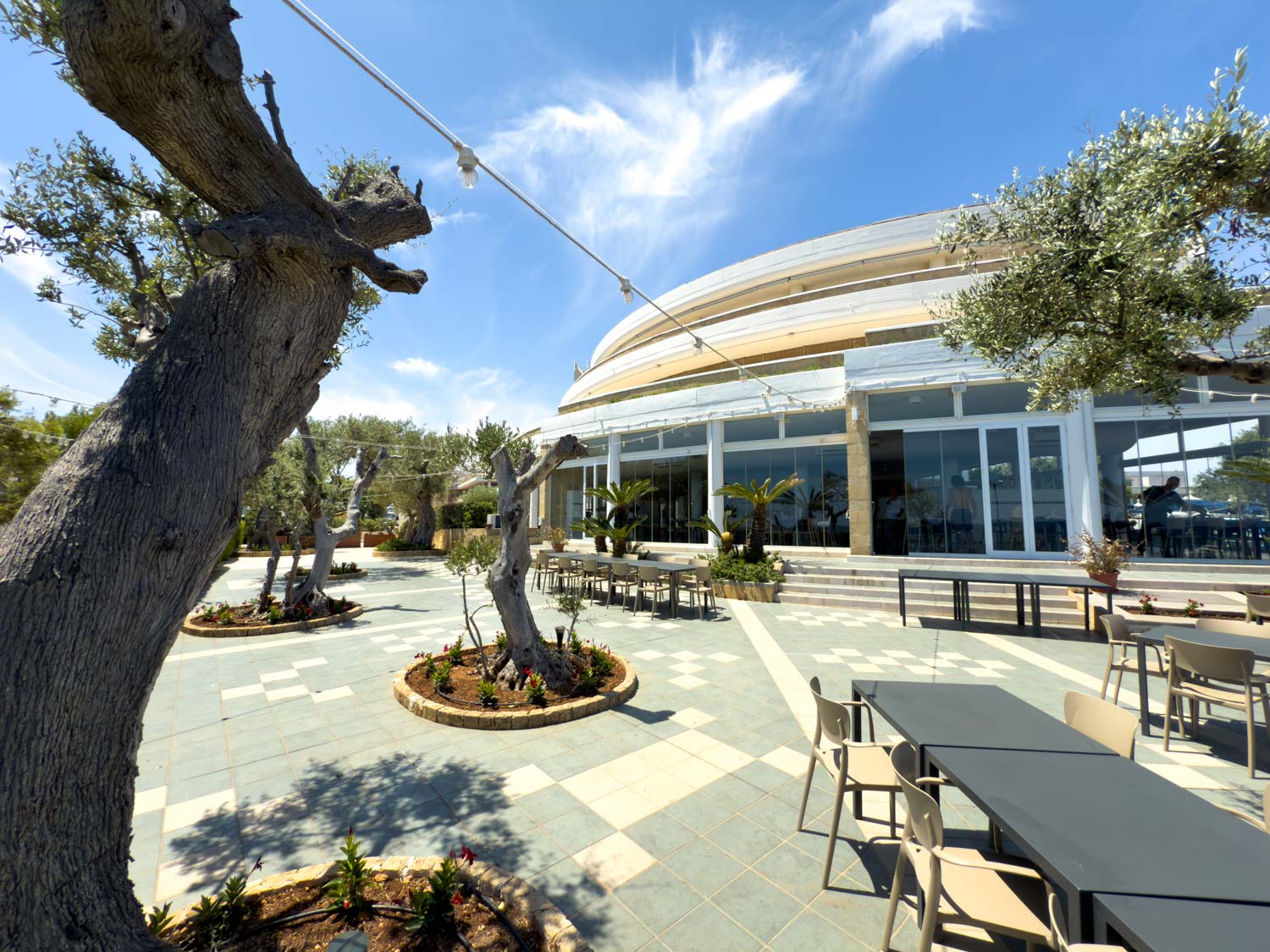 pranzo-di-ferragosto-2025-cala-corvino-resort-villaggio-monopoli-polignano-puglia--6